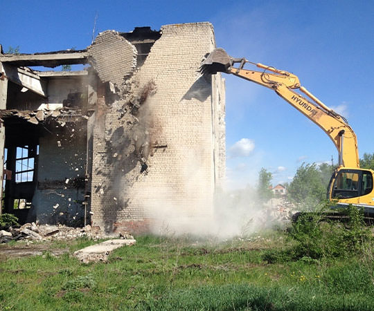 Демонтаж зданий в Клину и  Московской области